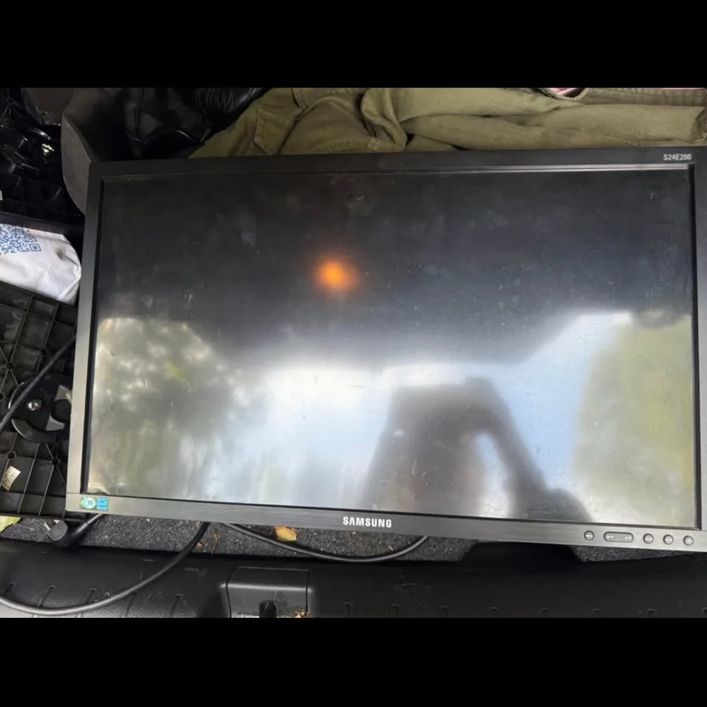 Samsung Black Flat Screen Monitor